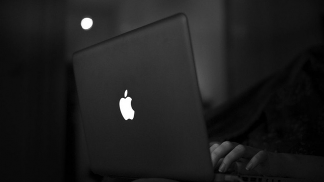 <b>Qualcomm este dată în judecată de către Apple pe seama practicării unor costuri de licențiere incorecte</b>Producătorul american de procesoare Qualcomm, nu o duce prea bine în această perioadă. La câteva zile după ce agenția FTC au dat în judecată firma americană, iată că și Apple face același lucru. Compania din Cupertino acuză Qualcomm pentru practicarea