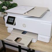 Ce este ENVY Inspire, HP+ și HP Instant Ink; Prezentare HP ENVY Inspire 7920e - Imprimantă All-in-One rapidă și eficientă pentru acasă sau mici întreprinderi