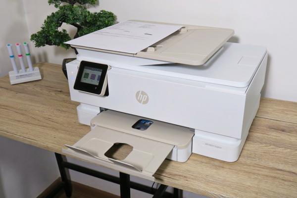 Ce este ENVY Inspire, HP+ și HP Instant Ink; Prezentare HP ENVY Inspire 7920e - Imprimantă All-in-One rapidă și eficientă pentru acasă sau mici întreprinderi