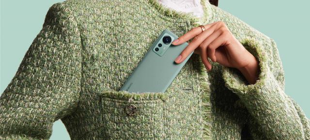 Preț și disponibilitate Xiaomi 12 în România (+ ceas Watch S1 cadou, 6 luni garanție ecran)