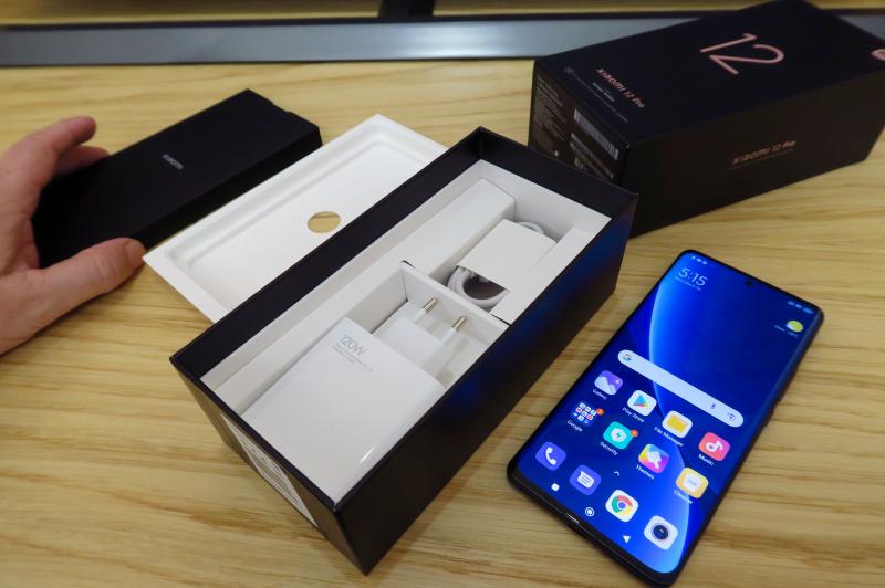 Xiaomi 12 Pro - Unboxing: Xiaomi-12-Pro_058.JPG