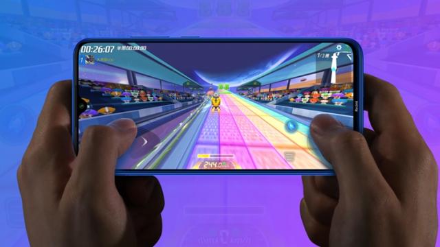 <b>Preț și disponibilitate Xiaomi Redmi Note 8 în România</b>La o zi de la apariția lui Redmi Note 8 Pro în magazinele de la noi, iată că de astăzi vine și modelul de bază - adică Xiaomi Redmi Note 8 care primește la rândul său un articol "Preț și Disponibilitate". Descoperiți prin intermediul 