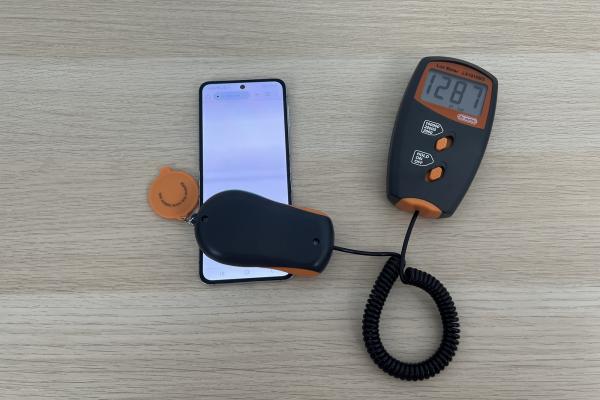 Luminozitate display Samsung Galaxy Z Flip5