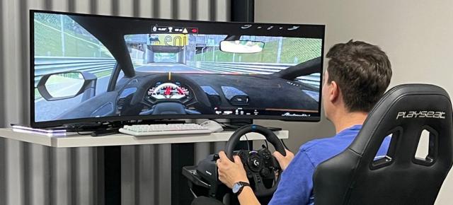 Samsung Odyssey Neo G9 - primul monitor de gaming Dual UHD debutează oficial în România (curbat, 57 inch) + eveniment de lansare pe pista de karting 