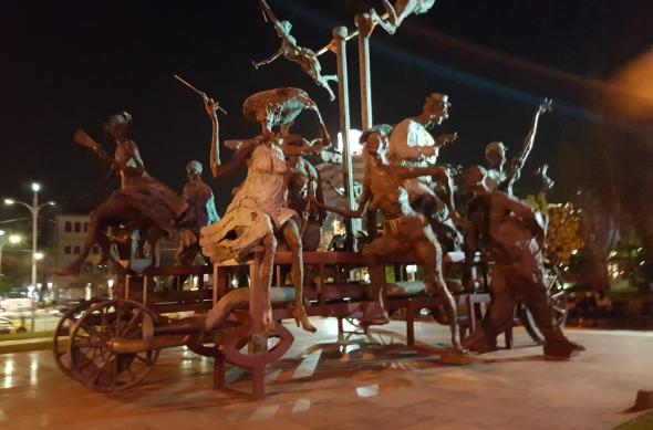 Mostre foto low light Samsung Galaxy S7: 20160423_215054.jpg