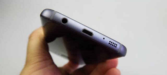 Samsung Galaxy S7: Conectivitate cu extra volum la convorbiri