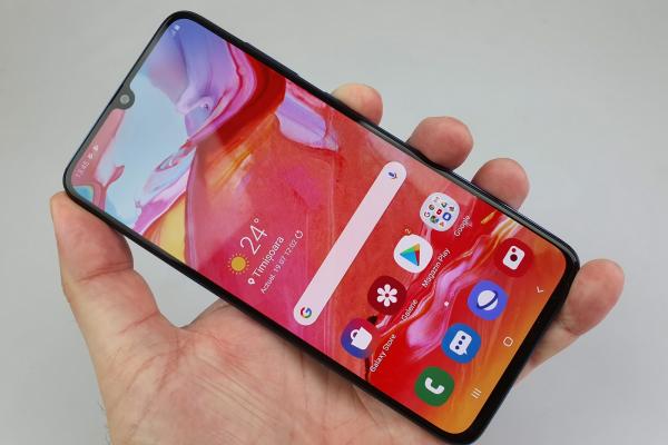 Samsung Galaxy A70 - Galerie foto Mobilissimo.ro
