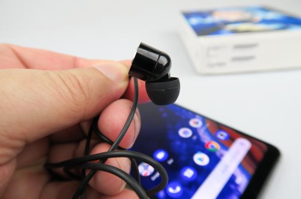 Nokia 9 Pureview - Galerie foto Mobilissimo.ro: Nokia-9-Pureview_042.JPG
