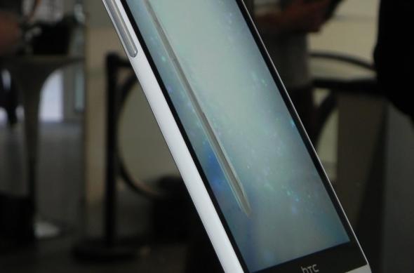HTC Desire 816 și HTC Desire 610 primesc primele prețuri: 379 euro și 299 euro: dscn4446jpg.jpg