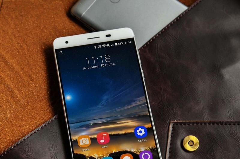 Oukitel K6000 Pro - Fotografii oficiale: Oukitel K6000 Pro (4).jpg