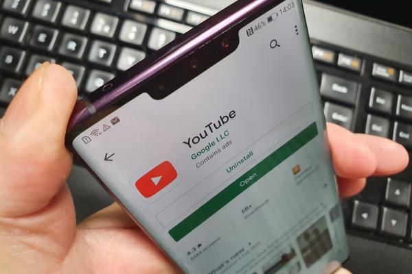 Google Mobile Services pe Huawei Mate 30 Pro