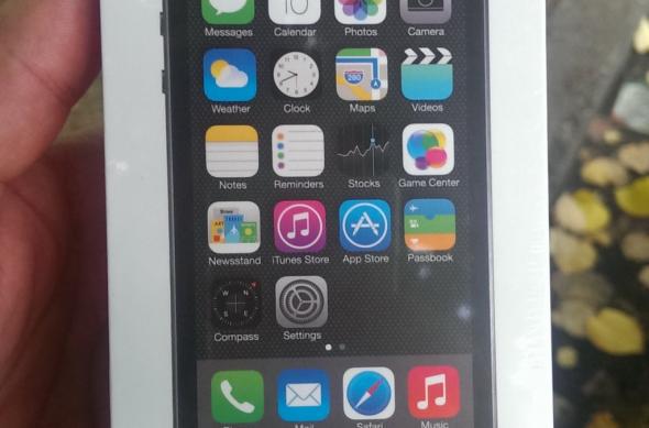 iPhone 5S la Mobilissimo.ro! Urmează luni unboxing și peste o săptămână review!: iphone_5s_mobilissimo_ro_09.jpg