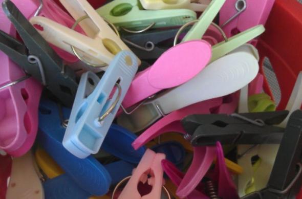 Cele mai puternice telefoane inteligente din România Într-un test comparativ extins: HTC Sensation XE vs Motorola RAZR vs Samsung Galaxy Nexus: versus_xe.jpg