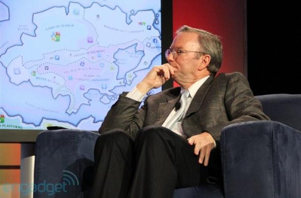 Google Nexus S surprins În mâna lui Eric Schmidt; CEO-ul Google confirmă Android 2.3 pentru următoarele săptămâni (video): 11_15_10_nexuss8001004.jpg