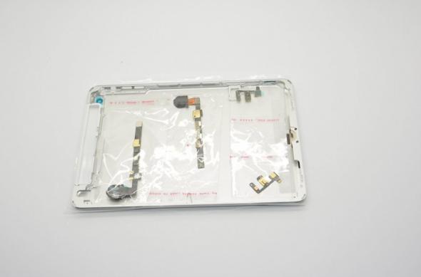 iPad 5 Își face apariția În noi imagini, În versiunea Space Gray: dsc_0013.jpg