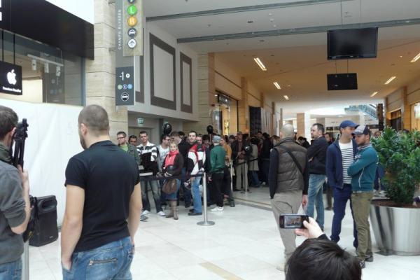 Debutul lui iStyle, magazinul de produse Apple din AFI Cotroceni Palace, surprins de camera Mobilissimo (Video)