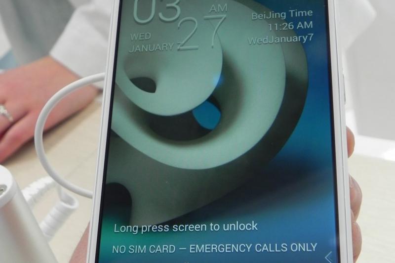 MWC 2014: ZTE Grand Memo II LTE hands on preview - phablet ultrasubtire cu ecran de 6 inch: dscn4585jpg.jpg