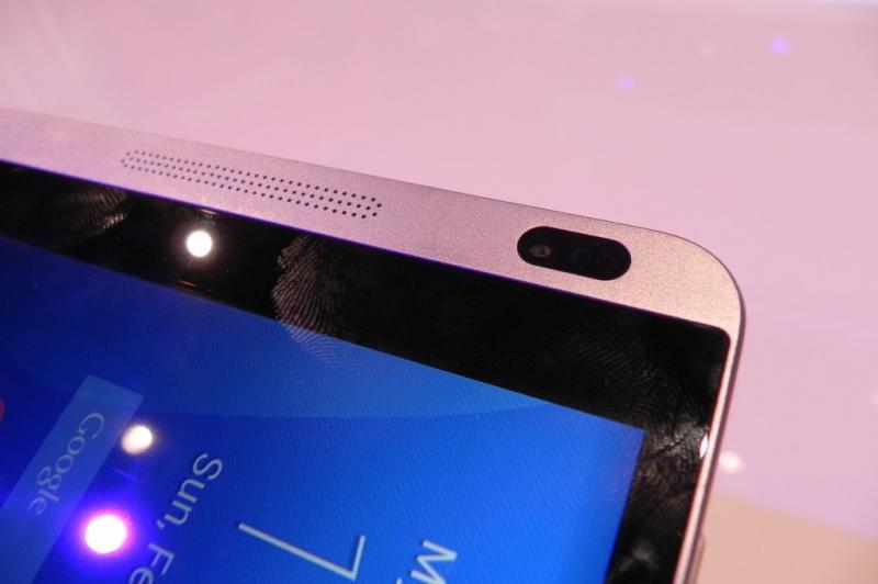 Jurnal de bord MWC 2014, ziua 4: Prima zi &ldquo;de lucruâ€ și brățara inovatoare Huawei: dscn4179jpg.jpg