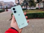 Allview Soul X20: Design prezentabil, spate din sticlă, un smartphone manevrabil