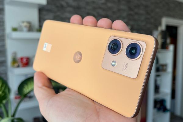 Motorola Edge 40 Neo - Peach Fuzz