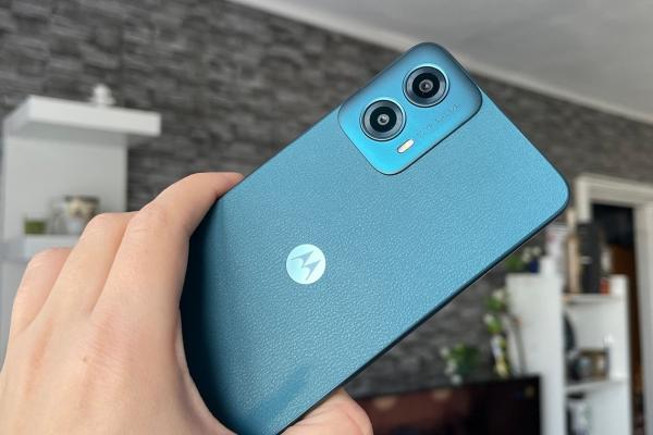 Motorola Moto G34 5G: Design cu estetică plăcută, peste medie