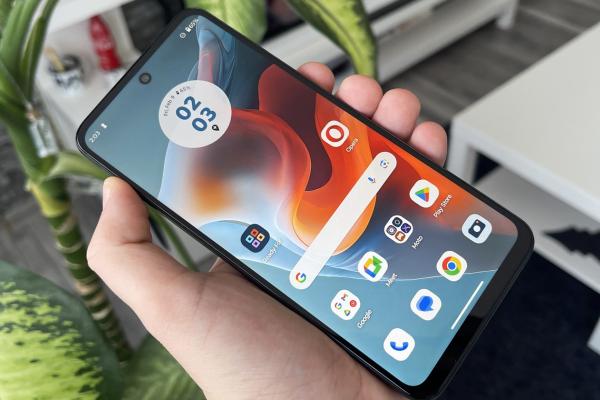 Motorola Moto G34 5G: OS, UI, aplicaţii cu neaşteptat de multă productivitate