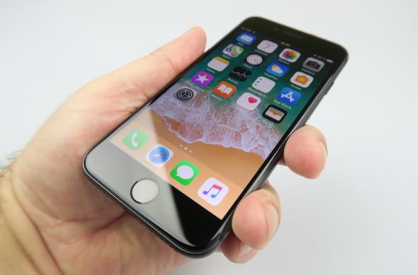 Apple iPhone 8 - Galerie foto Mobilissimo.ro: Apple-iPhone-8_055.JPG