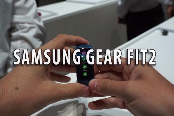 Samsung Gear Fit 2 primește un scurt hands-on de la Unpacked 2016; device purtabil arătos cu senzor de puls