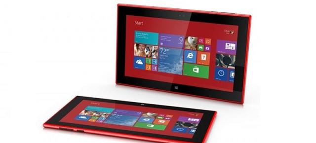 Din arhivele modelelor Nokia Lumia anulate: o fotografie de colecţie cu tableta Lumia 2020, phabletul Lumia 650 XL şi alte device-uri
