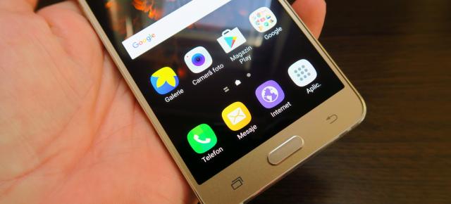 Samsung Galaxy J5 (2016): Design funcţional, solid, comod