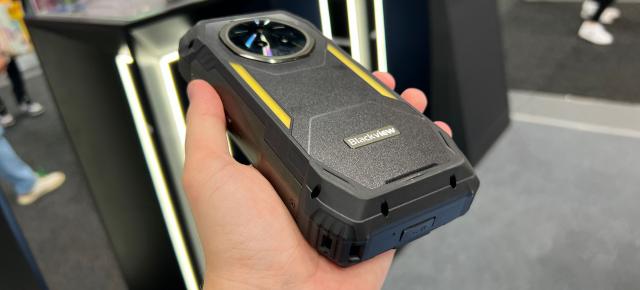 IFA 2025: Blackview Xplore 2, telefonul cu satelit şi proiector, acum şi în Europa! (Hands on Video)