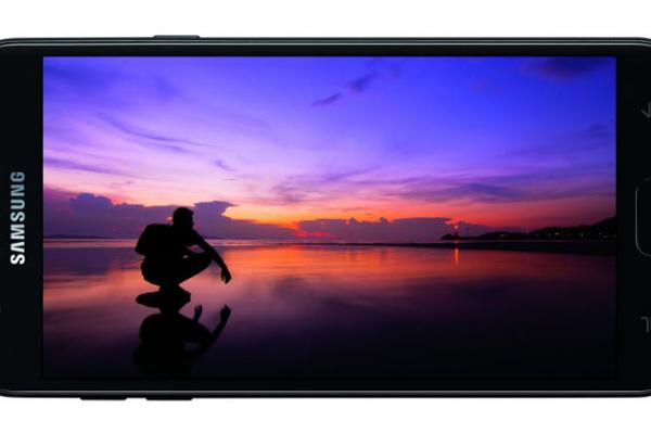 Samsung Galaxy J3 (2018) şi Galaxy J7 (2018) sunt anunţate oficial: telefoane midrange de buget cu look similar