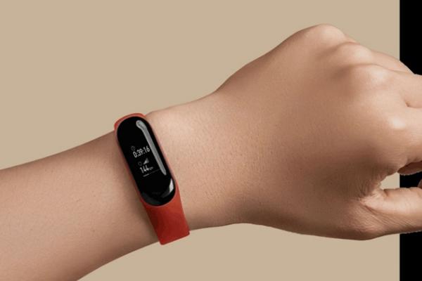 Preț și disponibilitate Xiaomi Mi Band 3 în România și China