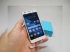 Huawei Honor 6 Unboxing: midrange cu unele dotări high end, dublă faţetă de sticlă, fără căşti la pachet (Video)