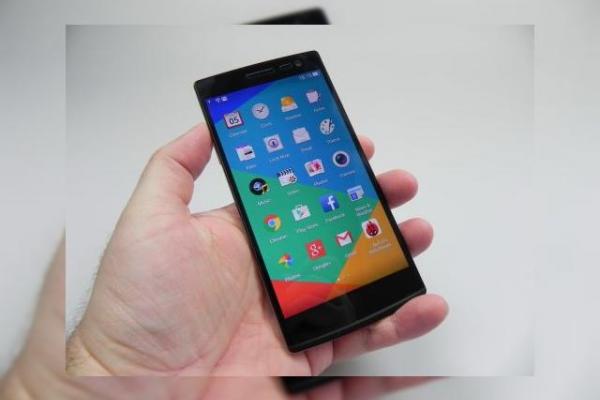 Oppo Find 7a Review: încărcare ultra rapidă a bateriei, design masiv, un phablet care nu excelează, doar performează (Video)