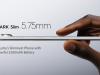 Tecno Spark Slim este cel mai subțire smartphone din lume, cu o talie de doar 5.75mm și baterie de 5200 mAh; Un prototip funcțional sosește la MWC 2025