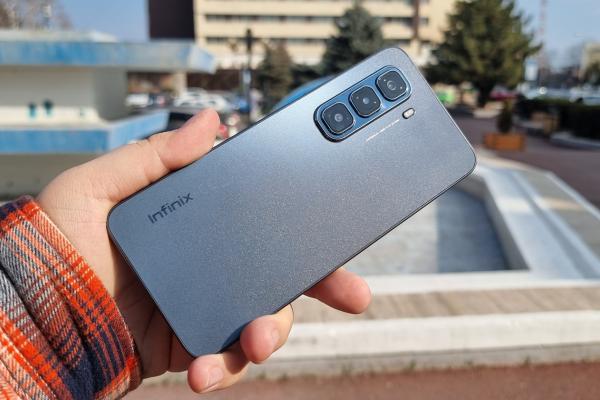 Infinix Hot 50 Pro 4G review detaliat în limba română (Evaluare Mobilissimo)