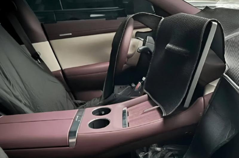 Xiaomi YU7 - Interior: unnamed (5).jpg