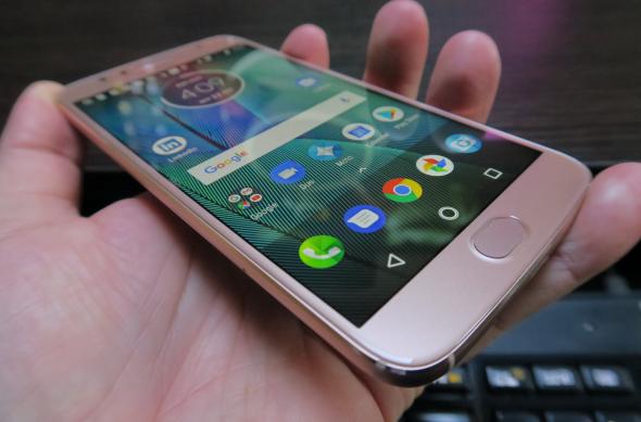 Motorola Moto G5S Plus - Fotografii Hands-On: Motorola-Moto-G5s-Plus_005.JPG