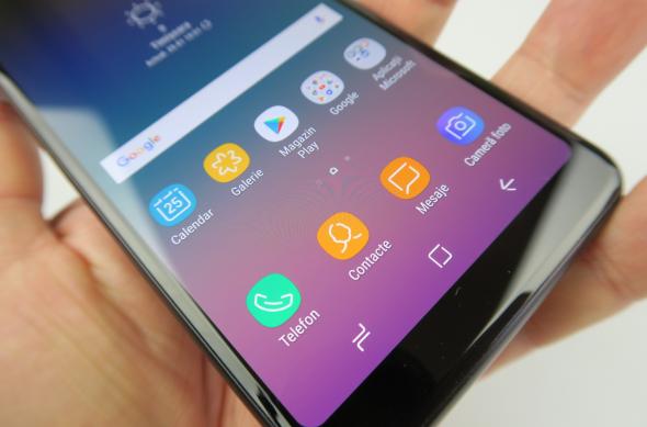 Samsung Galaxy A8 (2018) - Galerie foto Mobilissimo.ro: Samsung-Galaxy-A8-(2018)_073.JPG