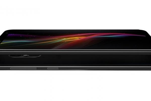 Blu Pure View debutează la un preț de 199 dolari; are ecran 18:9 de 5.7 inch și 3 GB RAM