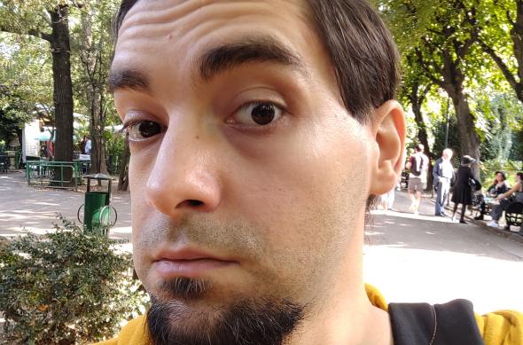 Motorola RAZR 5G - Mostre Foto (selfie): IMG_20200919_160347324.jpg