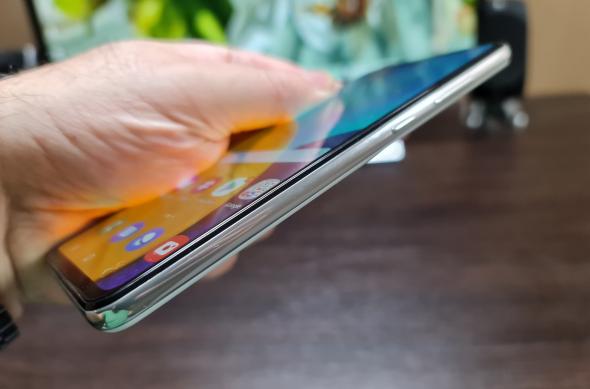 Samsung Galaxy A52 5G - Galerie foto Mobilissimo.ro: Samsung-Galaxy-A52-5G_010.jpg