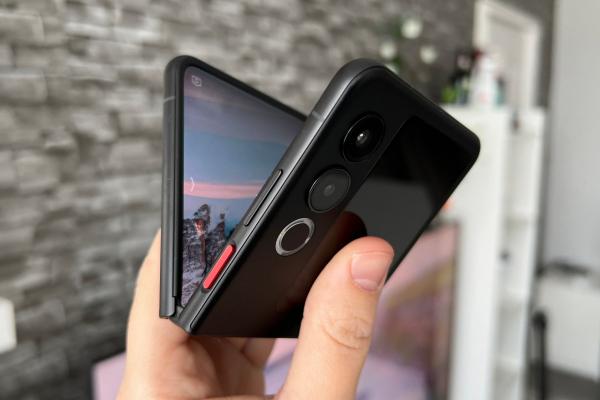 Nubia Flip 2: Dotări hardware cu schimbări la nivel de procesor, acum cu Dimensity 7300X în loc de Snapdragon