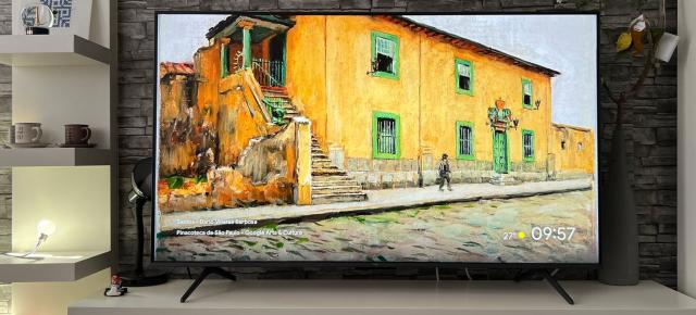 TCL MiniLED 55C6K Review: Televizorul premium accesibil, cu Mini-LED, 144Hz, subwoofer și AI pentru imagini perfecte 
