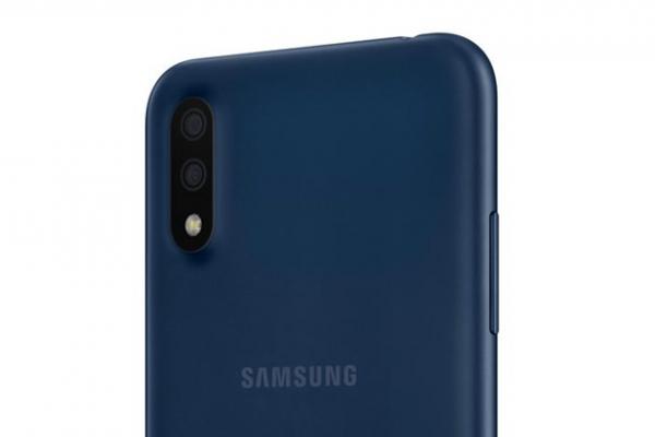 Samsung introduce smartphone-ul Galaxy A01 pe piață; Are cameră duală și costă 100 euro