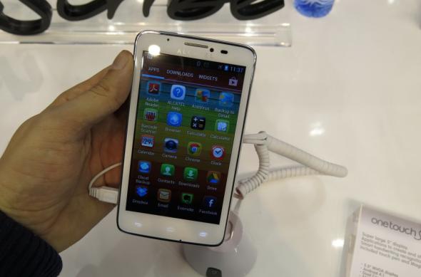 MWC 2013: Alcatel One Touch Scribe Easy hands on preview - phablet de buget cu Jelly Bean (Video): alcatel_one_touch_scribe_easy_08jpg.jpg