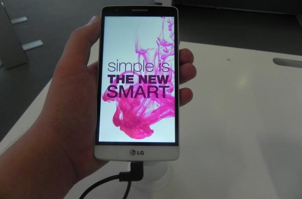IFA 2014: LG G3 S (Beat) hands on - design de LG G3, dotări puțin mai modeste (Video): dscn9470jpg.jpg