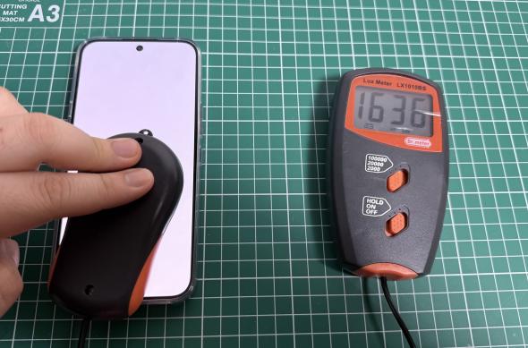 Nothing Phone (4a) Pro - Luminozitate display: Photo 27-03-2026, 15 06 09.jpg