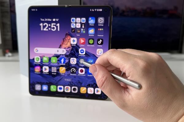OPPO Find N6: Multitasking dus la extrem, cu stylus AI Pen, funcții de productivitate pentru power users